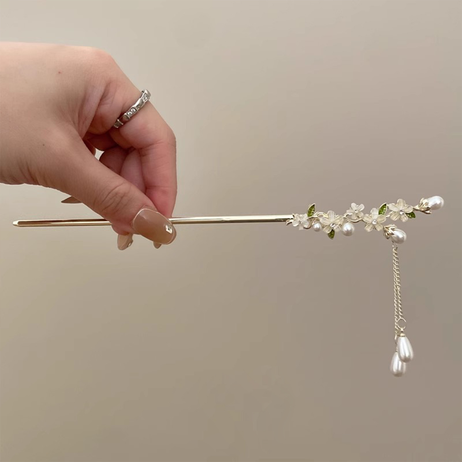 安全に固定できるヘアスティック、結婚式の伝統的な中国風の花と - Supply Florist のレビューと価格